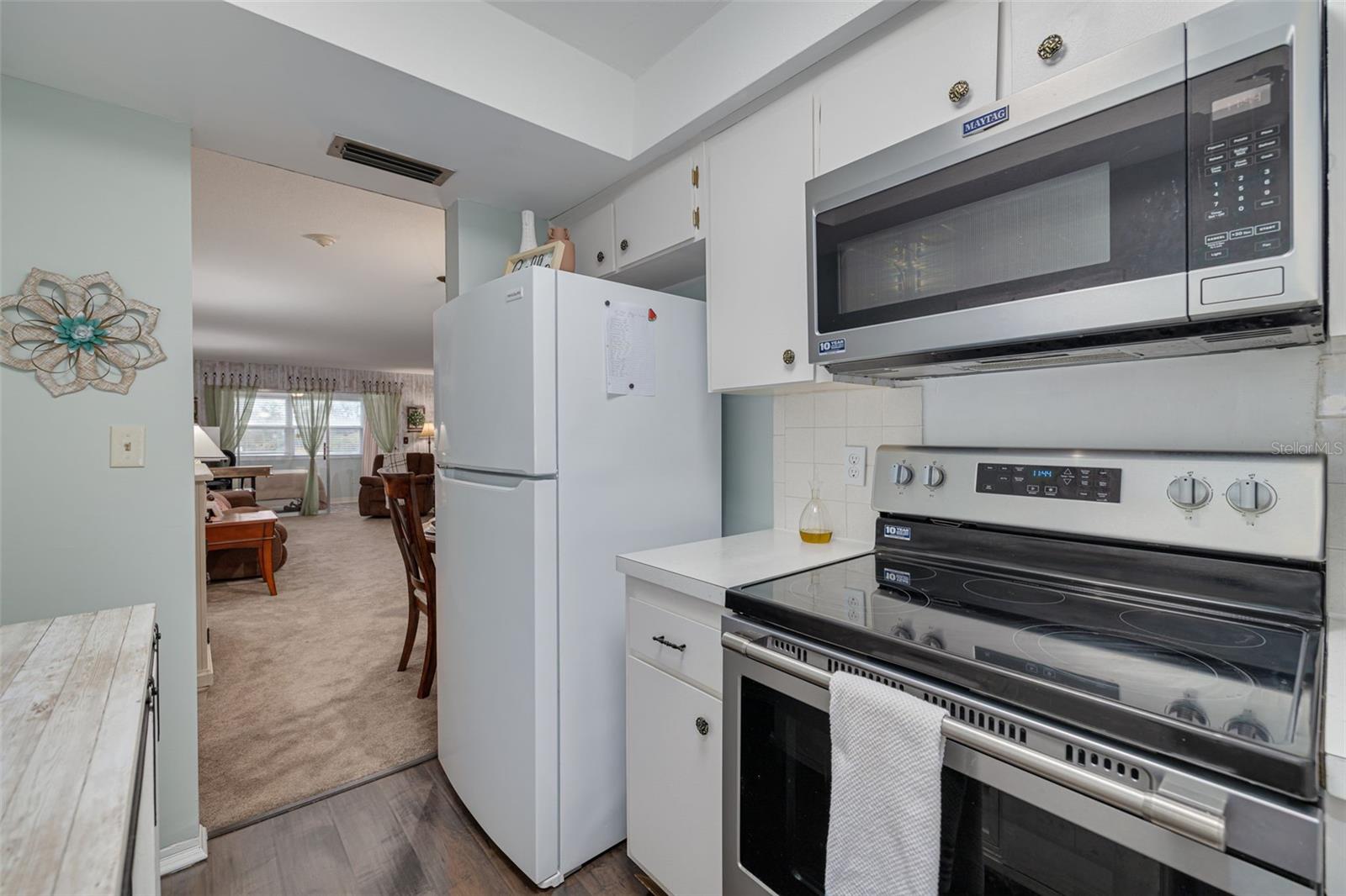 1000 49TH ST N #210, ST PETERSBURG, FL, 33710