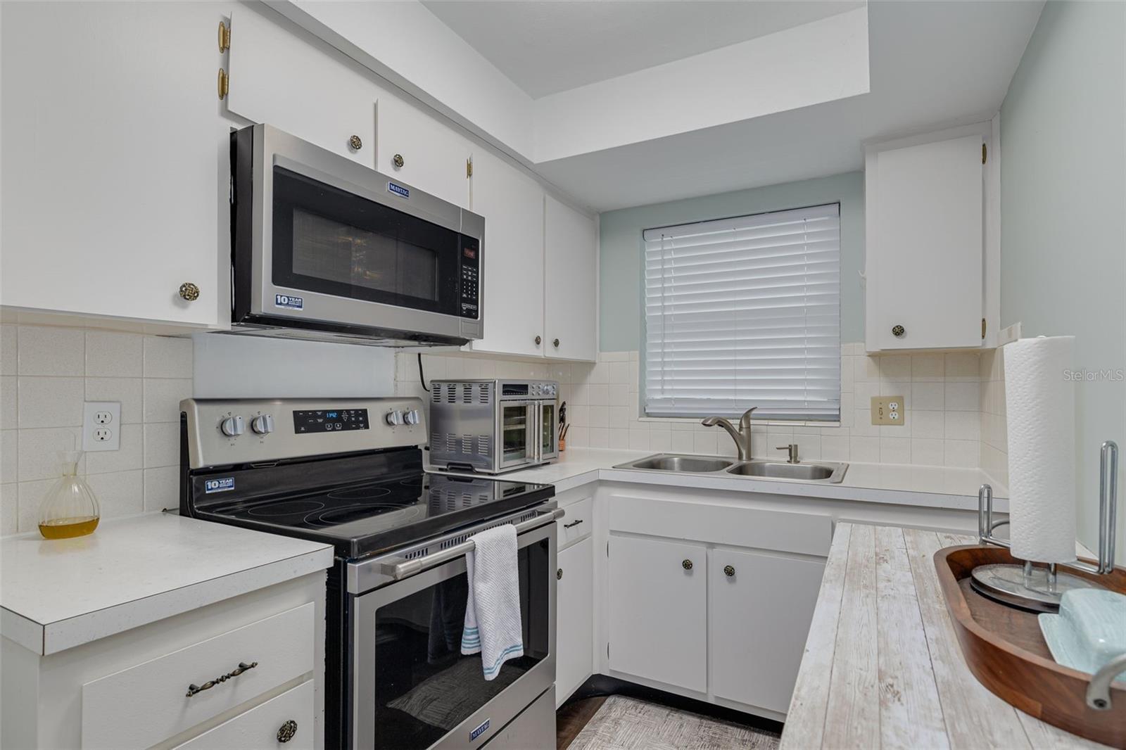 1000 49TH ST N #210, ST PETERSBURG, FL, 33710