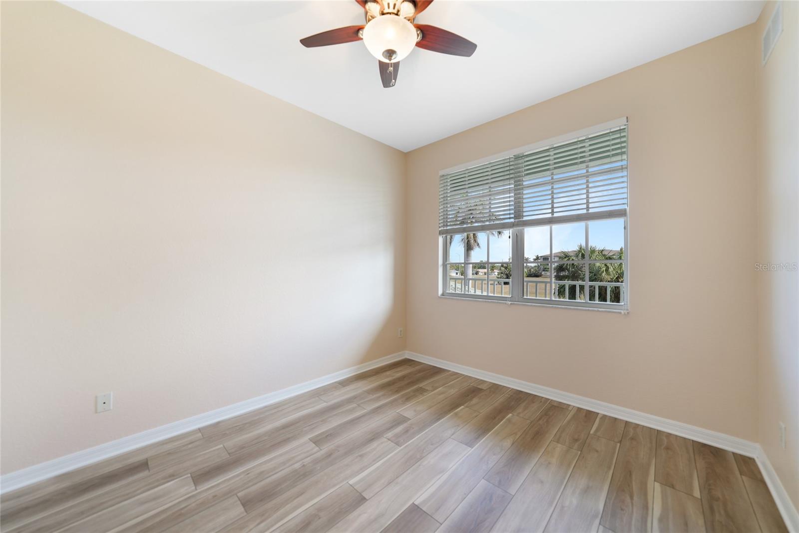 1431 AQUI ESTA DR #221, PUNTA GORDA, FL, 33950