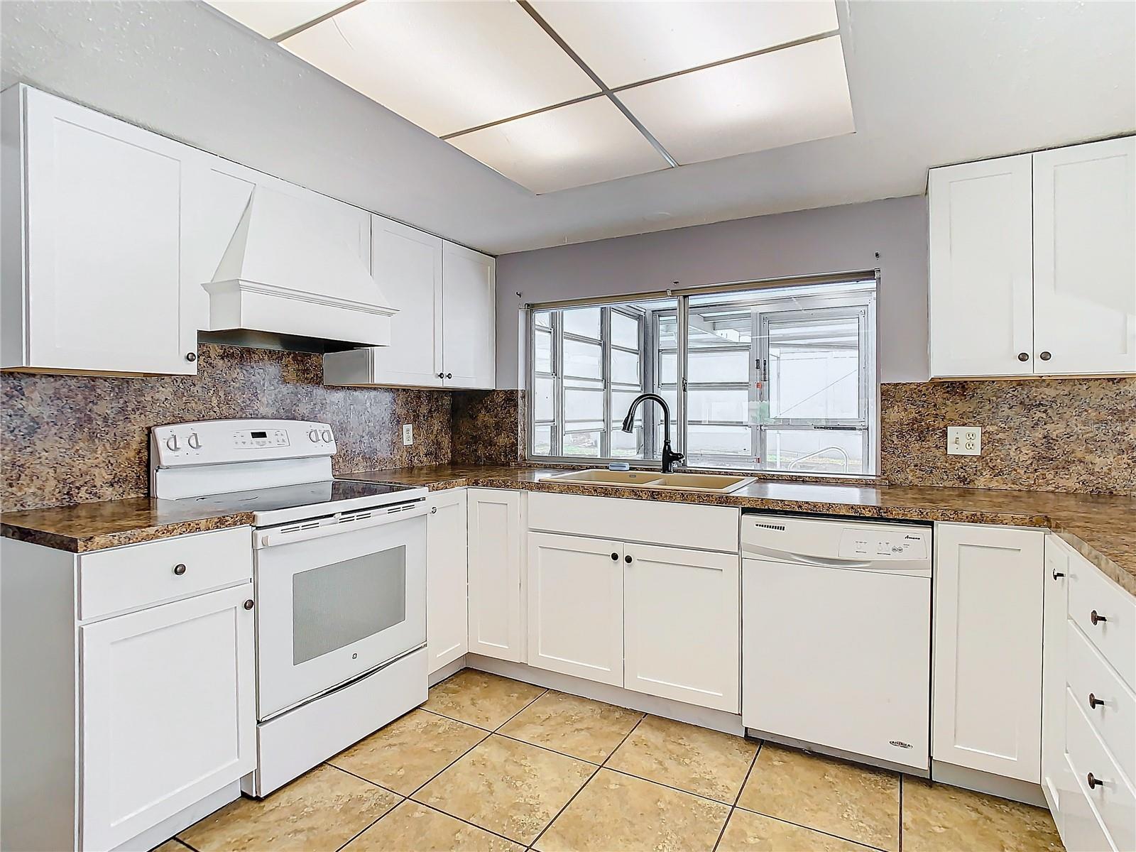 4024 JIB SAIL CT, NEW PORT RICHEY, FL, 34652
