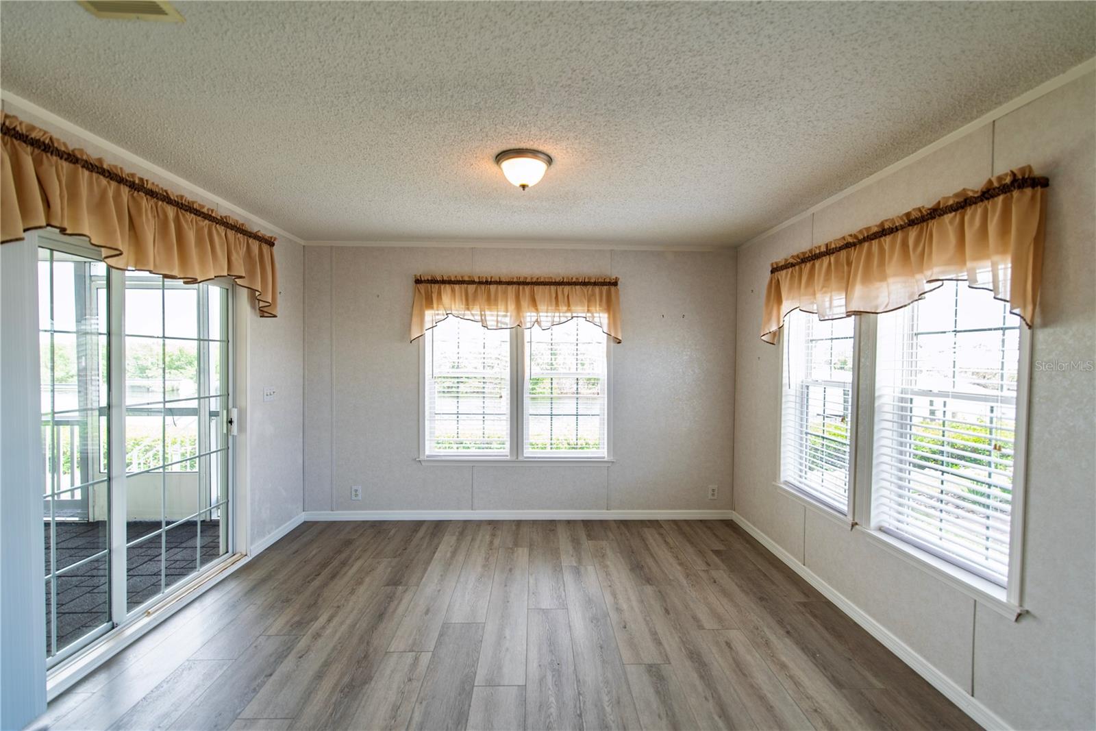 16 ALLIGATOR AVE, PUNTA GORDA, FL, 33950