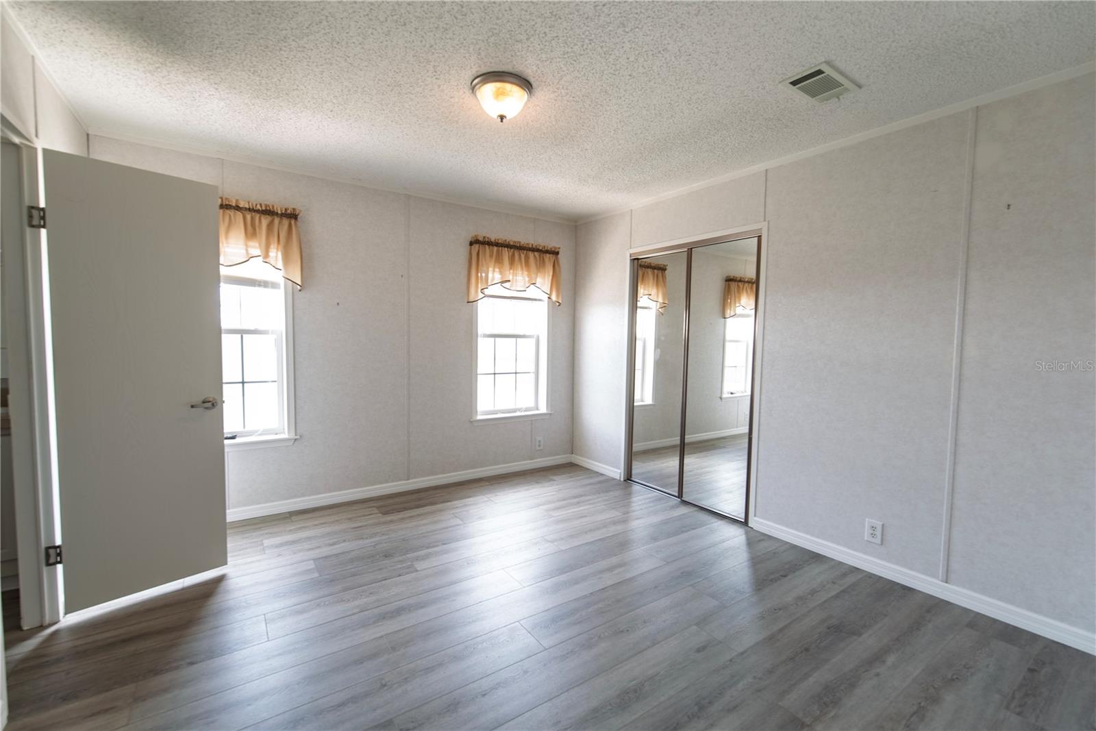 16 ALLIGATOR AVE, PUNTA GORDA, FL, 33950