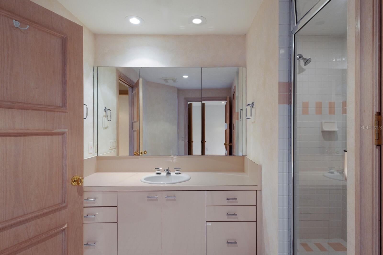 3491 BAYOU SOUND, LONGBOAT KEY, FL, 34228
