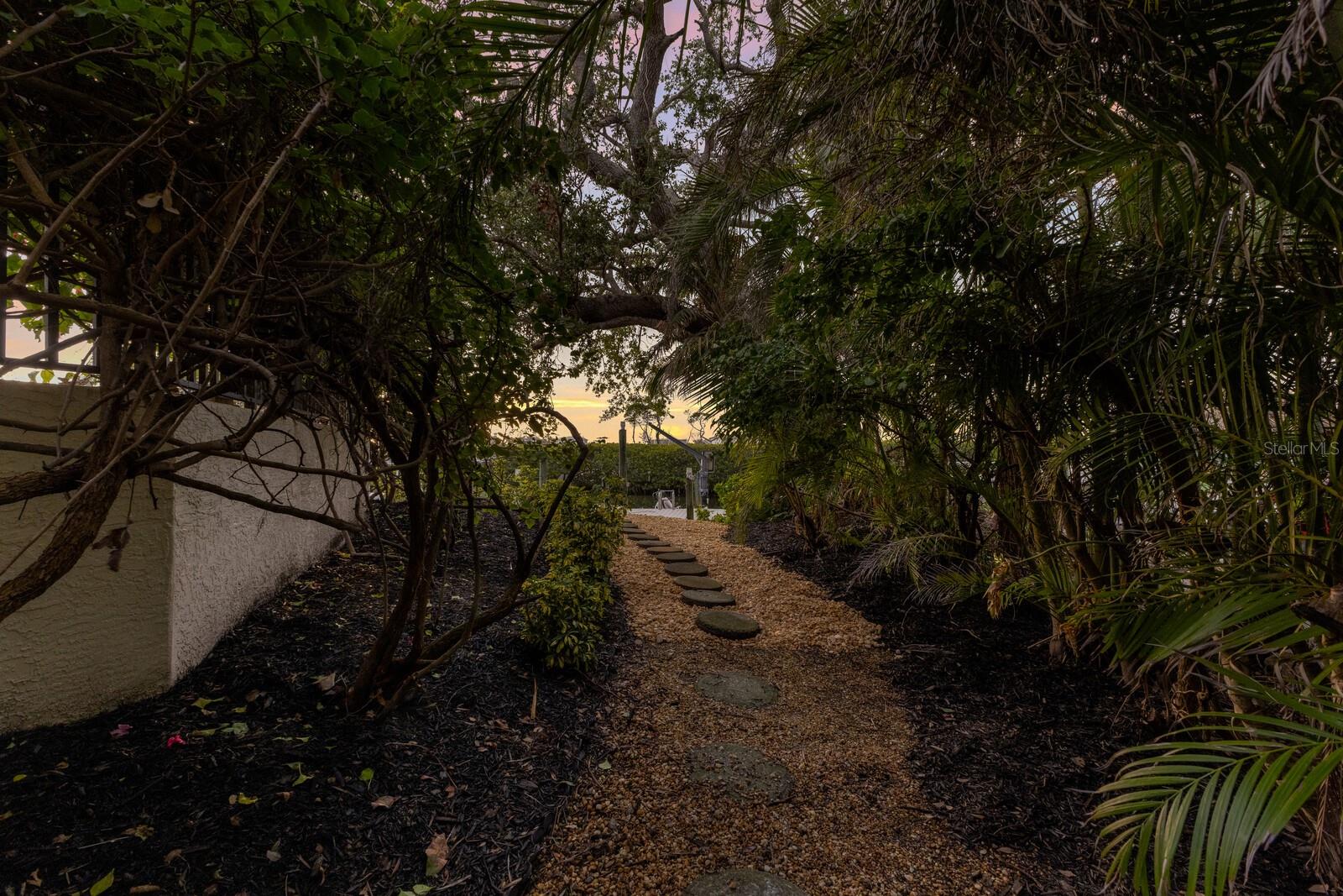 3491 BAYOU SOUND, LONGBOAT KEY, FL, 34228