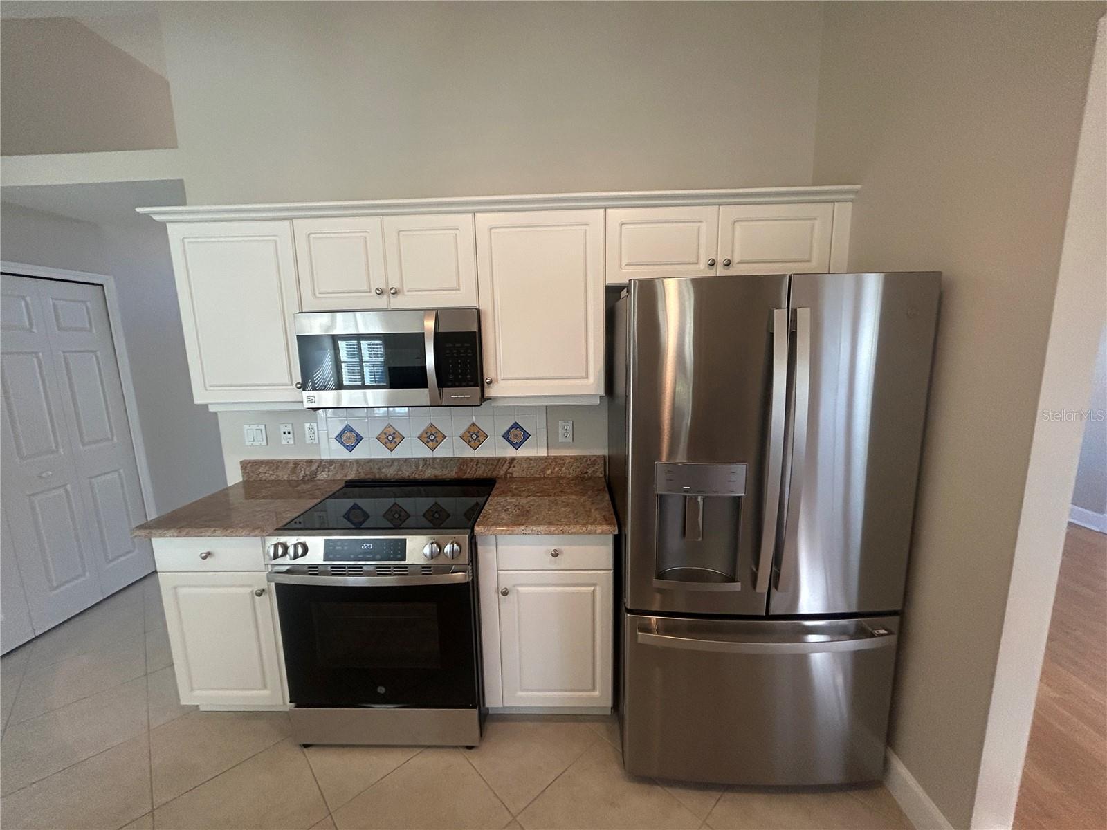 99 BAY LAKE DR, ORMOND BEACH, FL, 32174