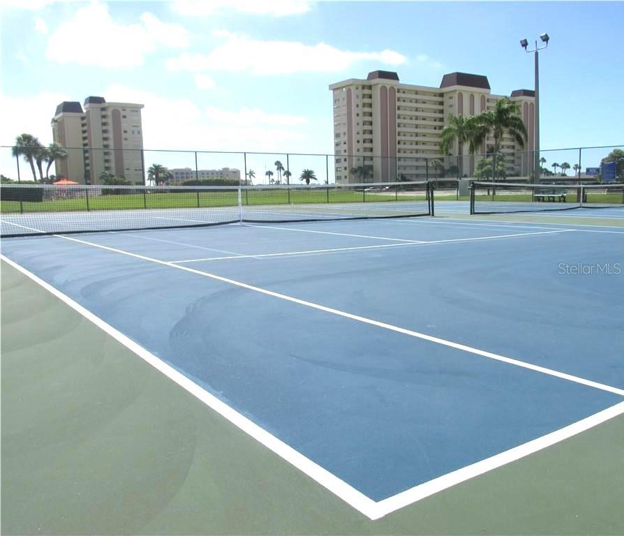 4575 COVE CIR #904, MADEIRA BEACH, FL, 33708