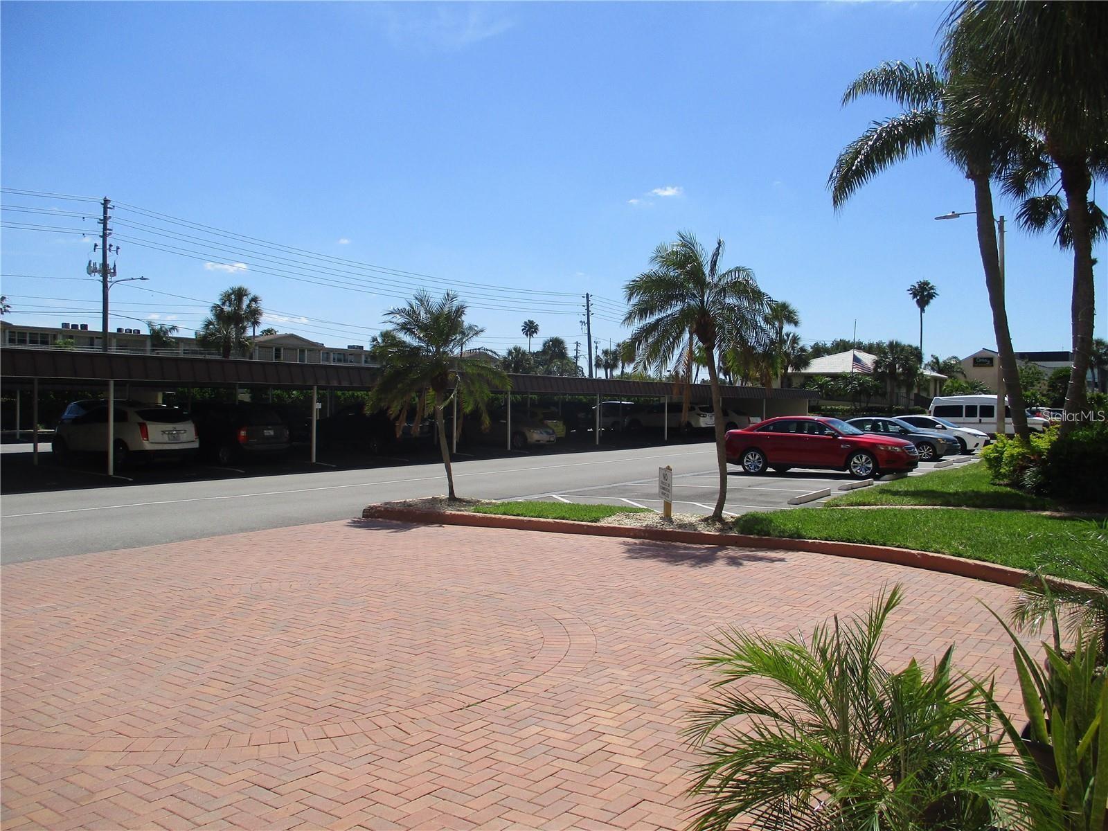 4575 COVE CIR #904, MADEIRA BEACH, FL, 33708