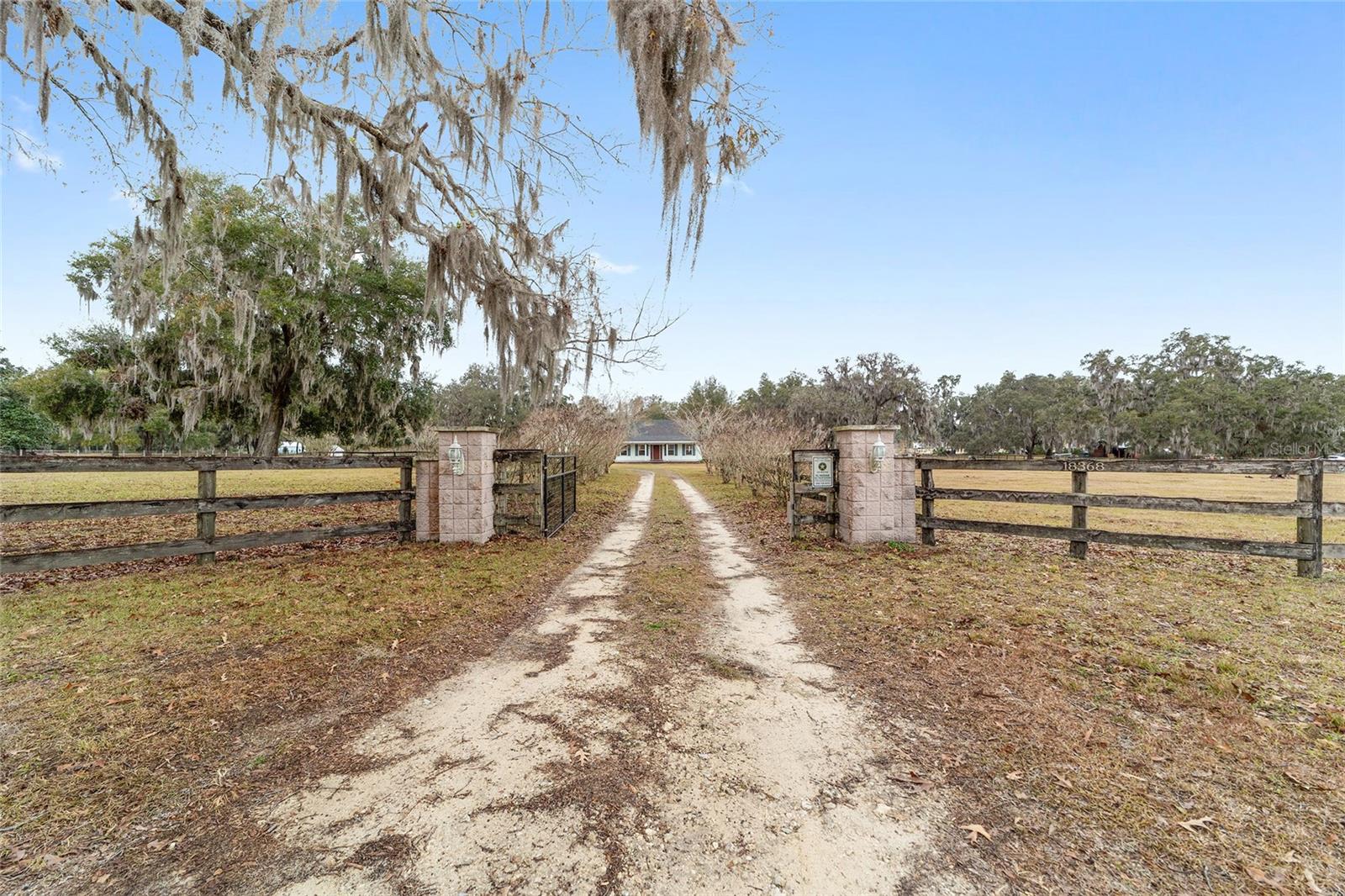 18368 NW 43RD COURT RD, CITRA, FL, 32113