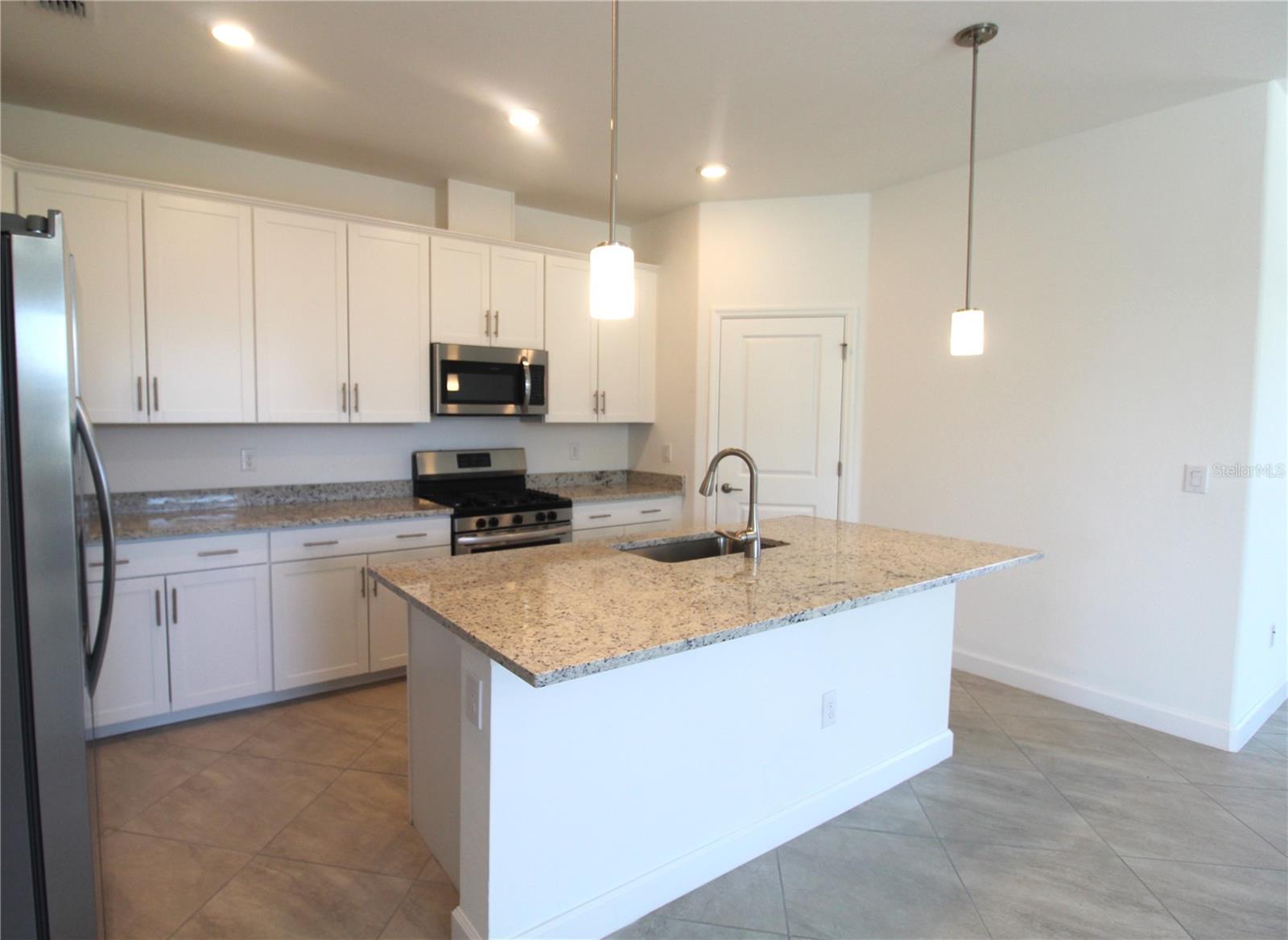 5132 CORAL REEF WAY, BRADENTON, FL, 34211