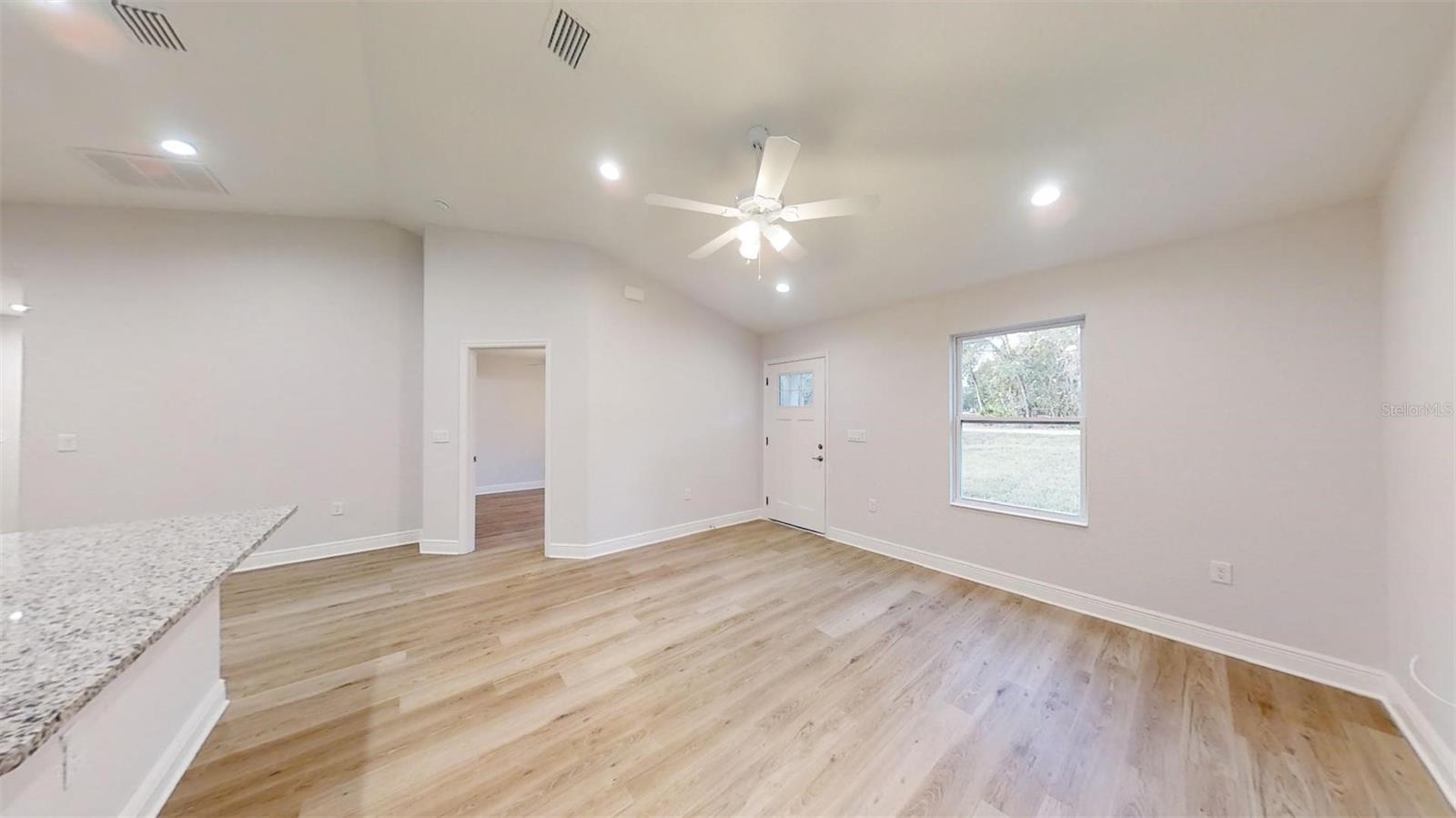 111 FISHER TRACE DR, OCKLAWAHA, FL, 32179
