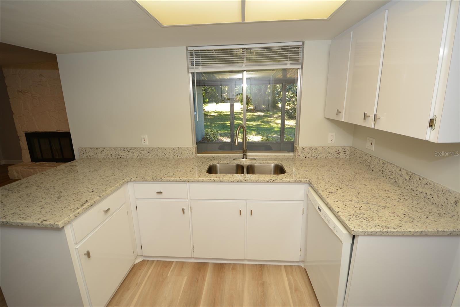 17 COURTNEY PL, PALM COAST, FL, 32137