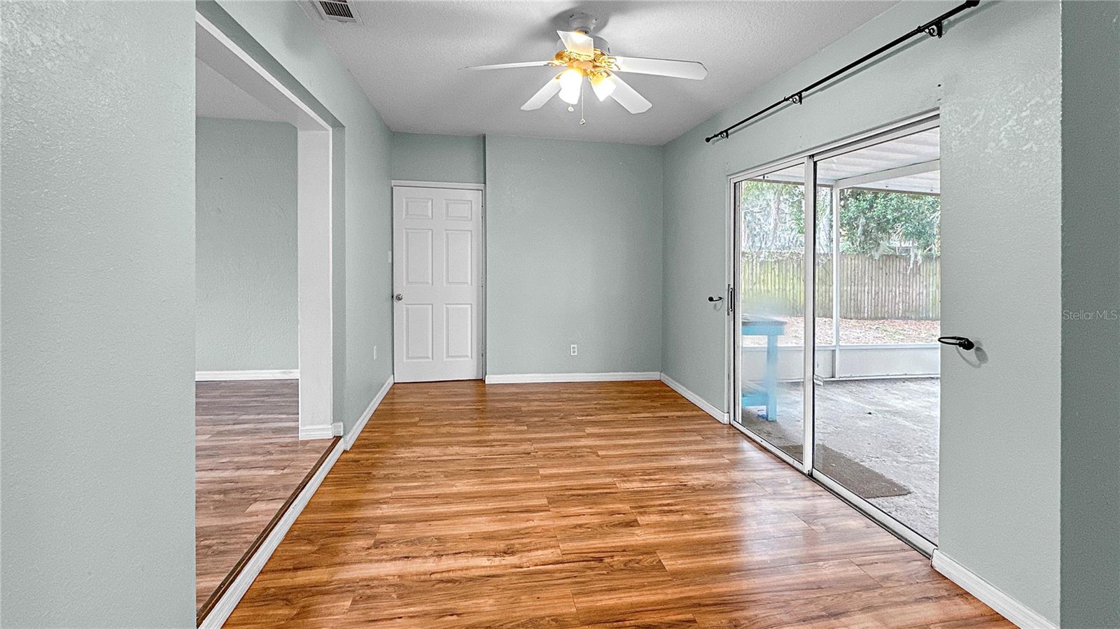605 E RIVER DR, TEMPLE TERRACE, FL, 33617