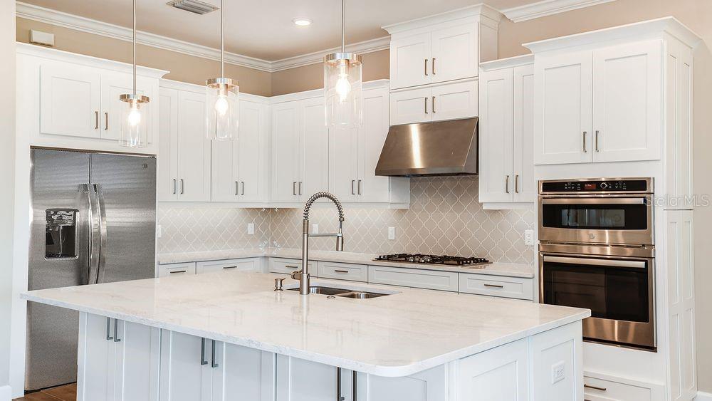 5208 SAVINO CIR, PALMETTO, FL, 34221