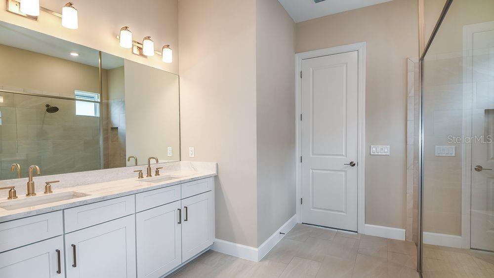 5208 SAVINO CIR, PALMETTO, FL, 34221