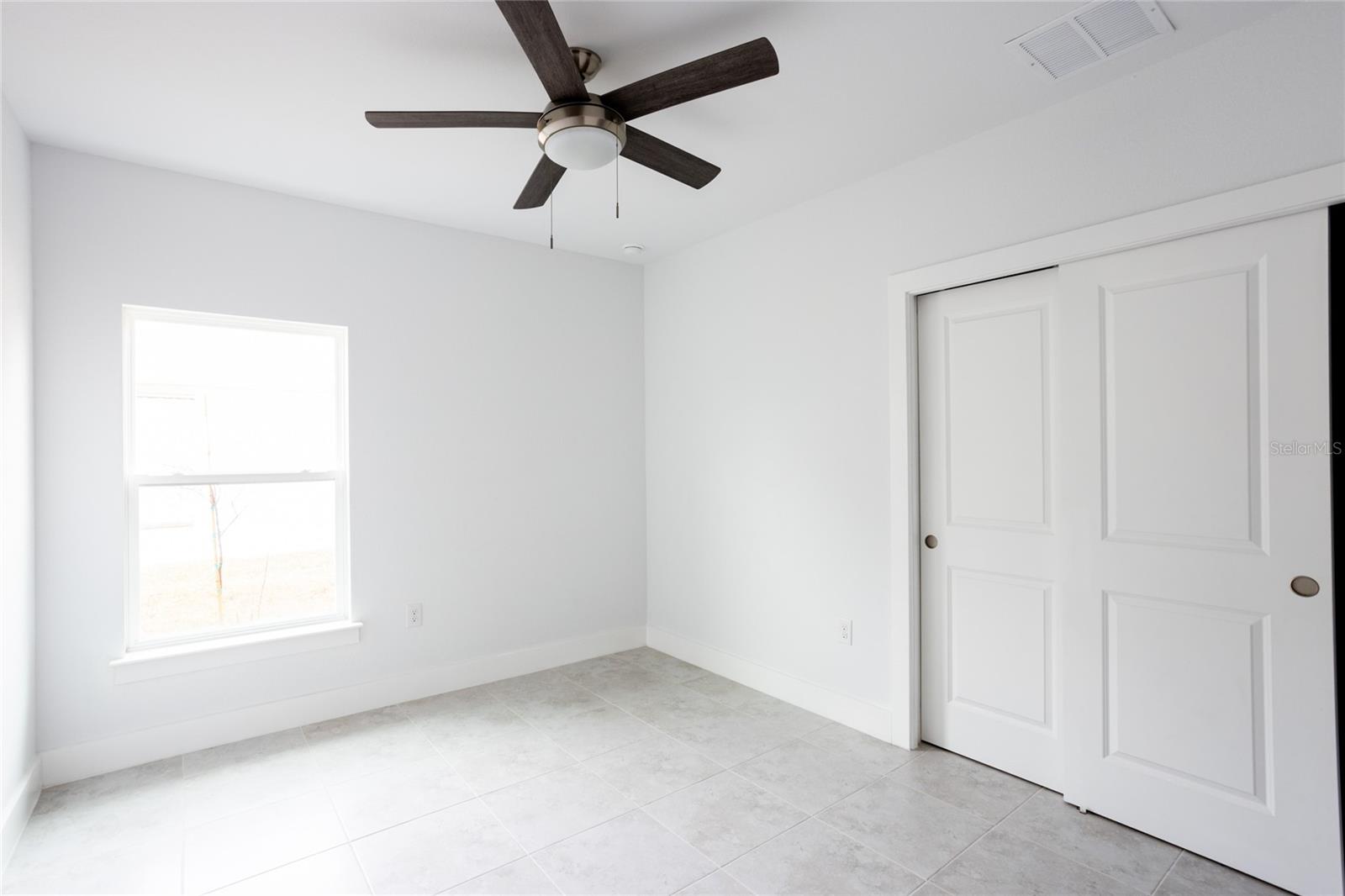 425 ROSE APPLE CIR, PORT CHARLOTTE, FL, 33954