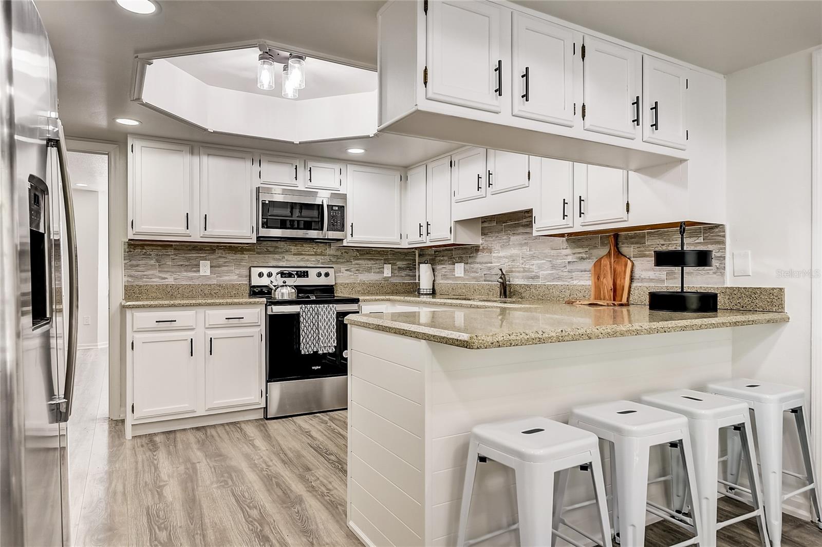 2540 ALBANY DR, KISSIMMEE, FL, 34758