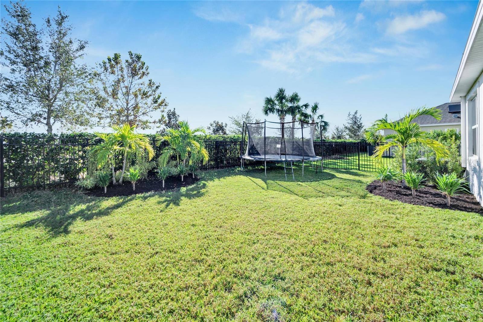 6137 VOYAGERS PL, APOLLO BEACH, FL, 33572