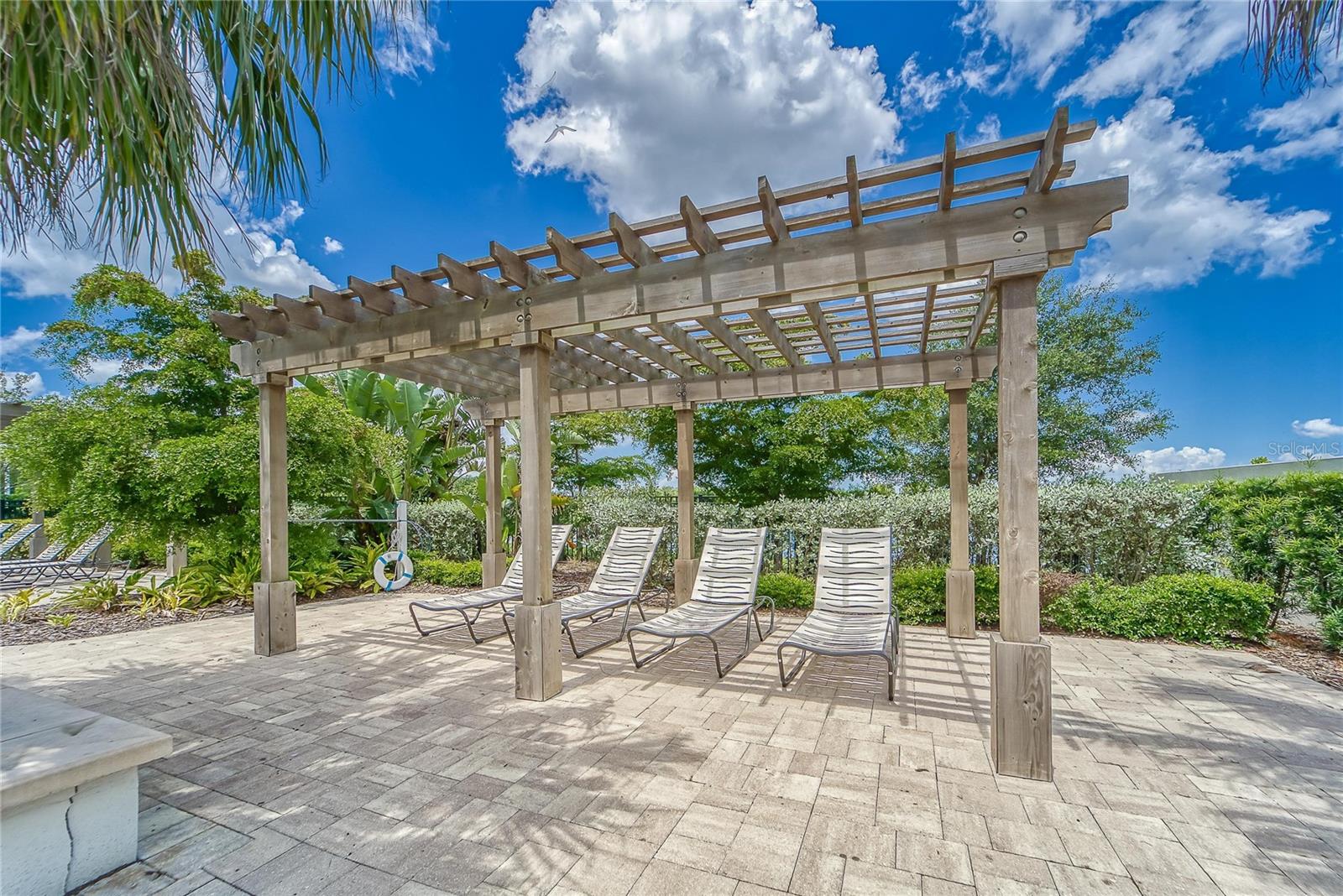 6137 VOYAGERS PL, APOLLO BEACH, FL, 33572