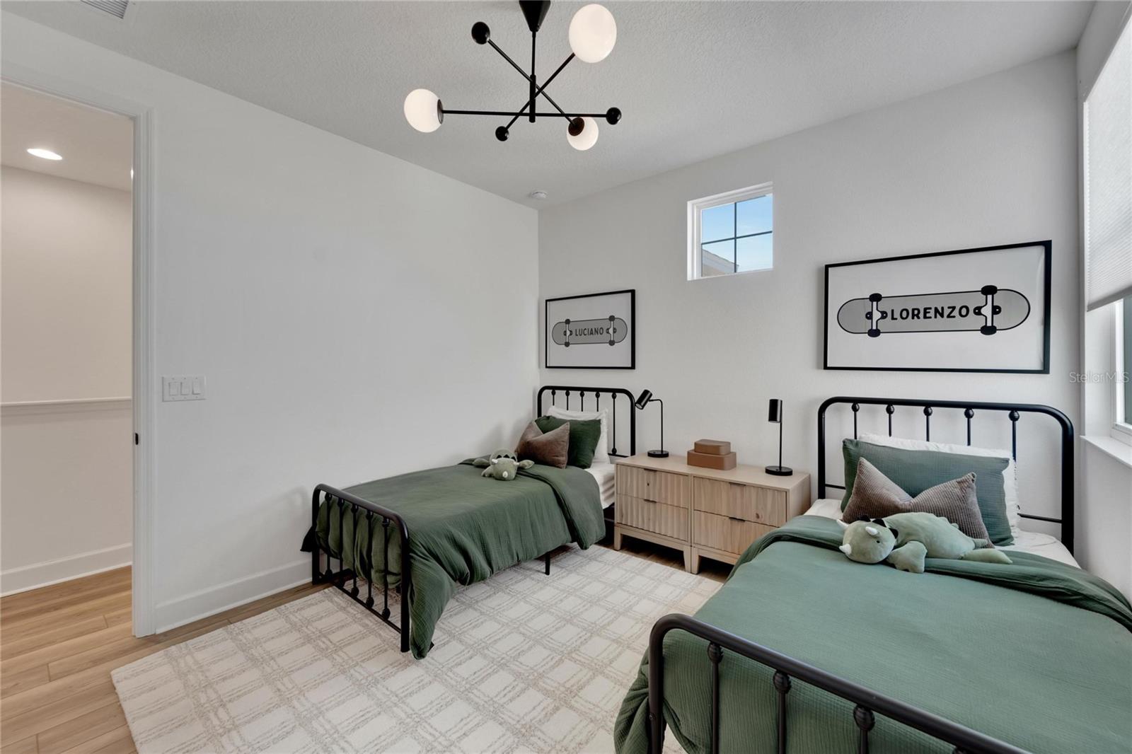 6137 VOYAGERS PL, APOLLO BEACH, FL, 33572