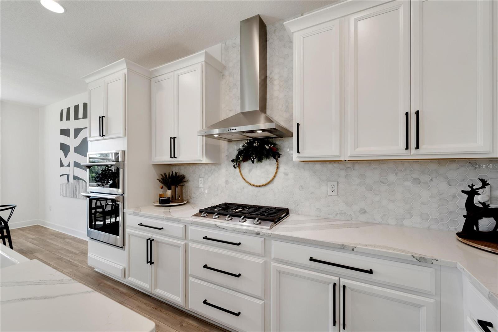 6137 VOYAGERS PL, APOLLO BEACH, FL, 33572