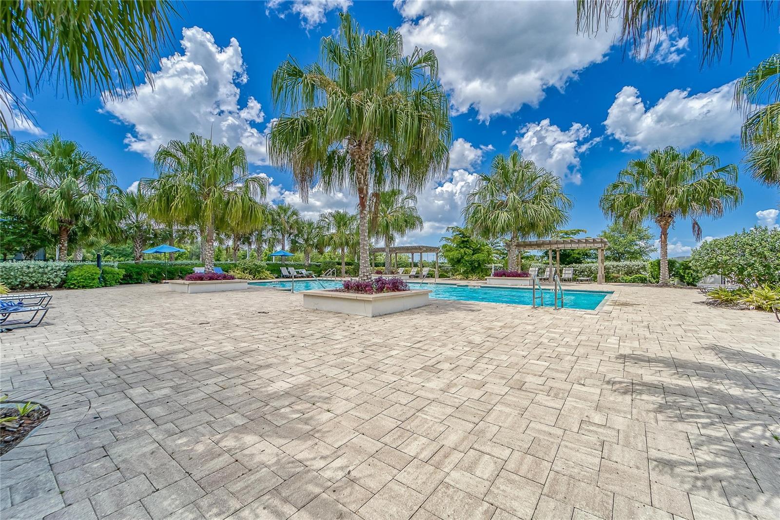 6137 VOYAGERS PL, APOLLO BEACH, FL, 33572