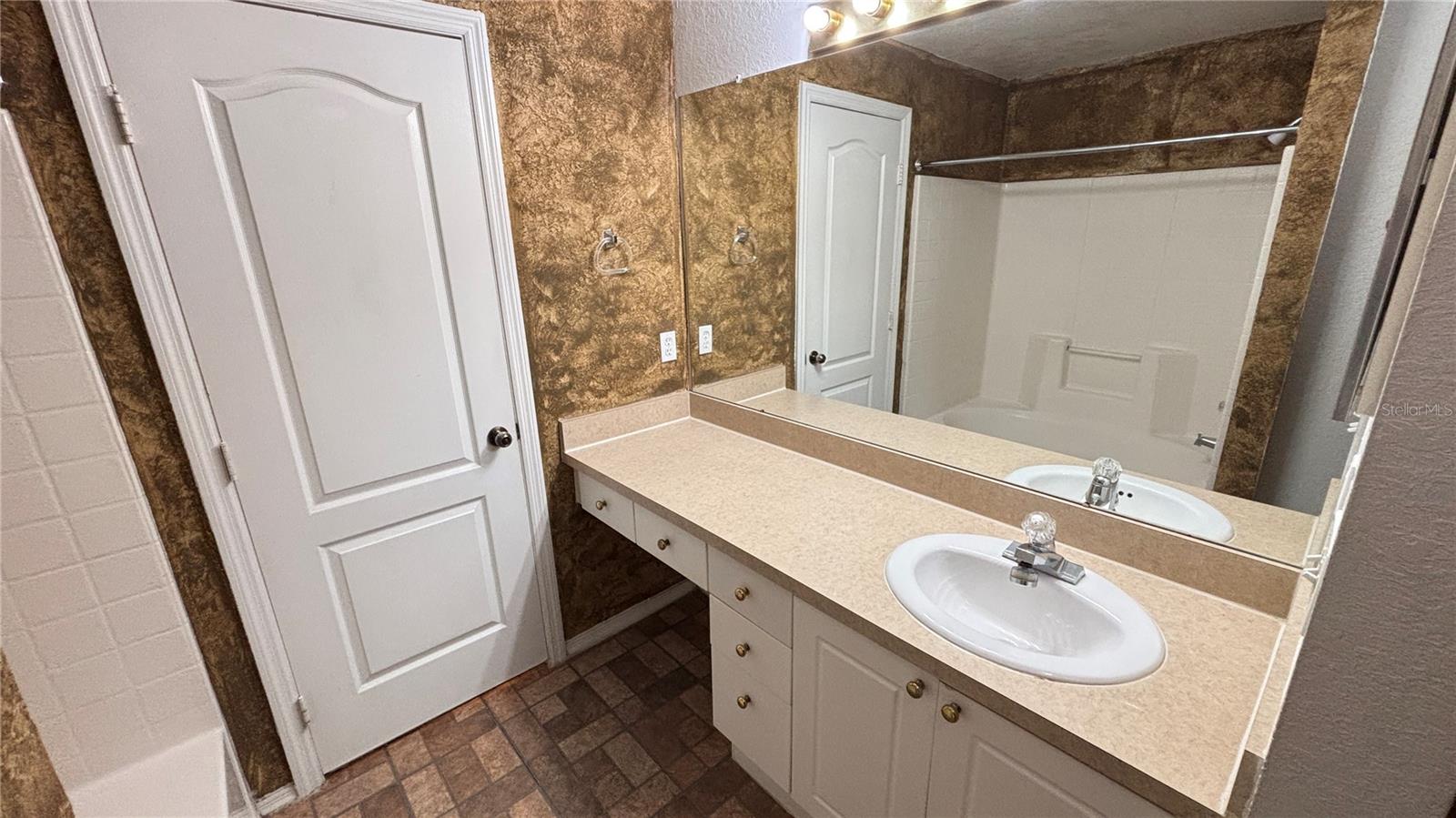 3373 S KIRKMAN RD #936, ORLANDO, FL, 32811