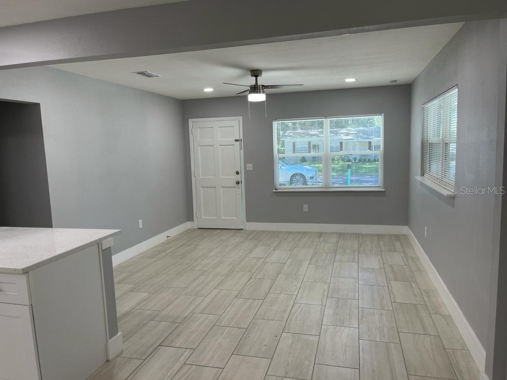 112 COLONIAL DR, AUBURNDALE, FL, 33823