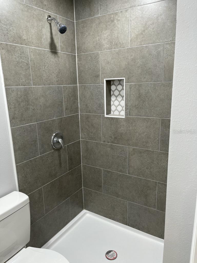 112 COLONIAL DR, AUBURNDALE, FL, 33823