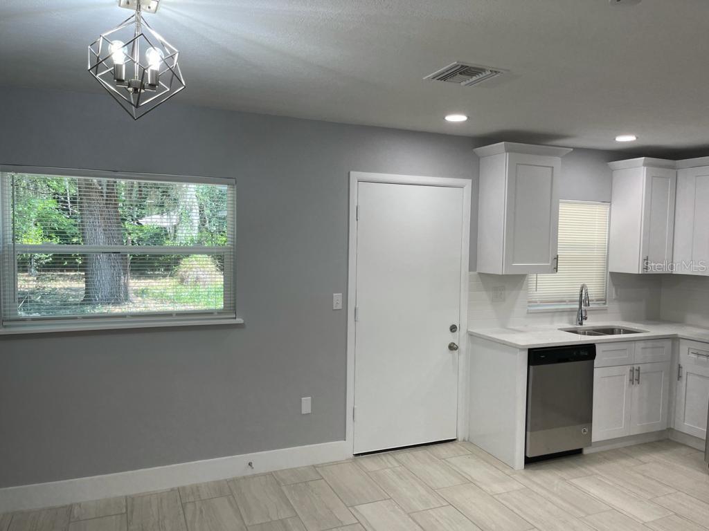 112 COLONIAL DR, AUBURNDALE, FL, 33823