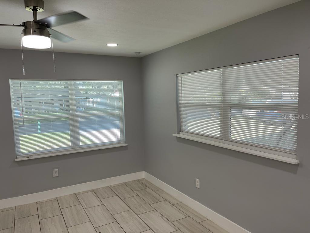 112 COLONIAL DR, AUBURNDALE, FL, 33823