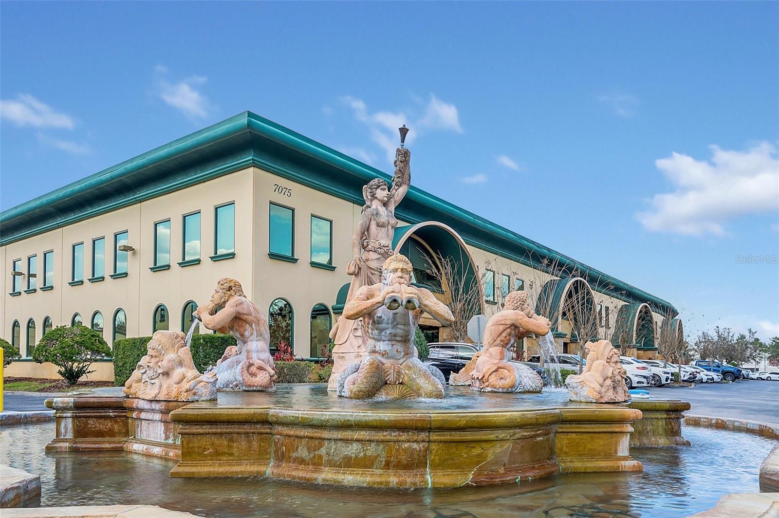 6881 KINGSPOINTE PKWY #12, ORLANDO, FL, 32819