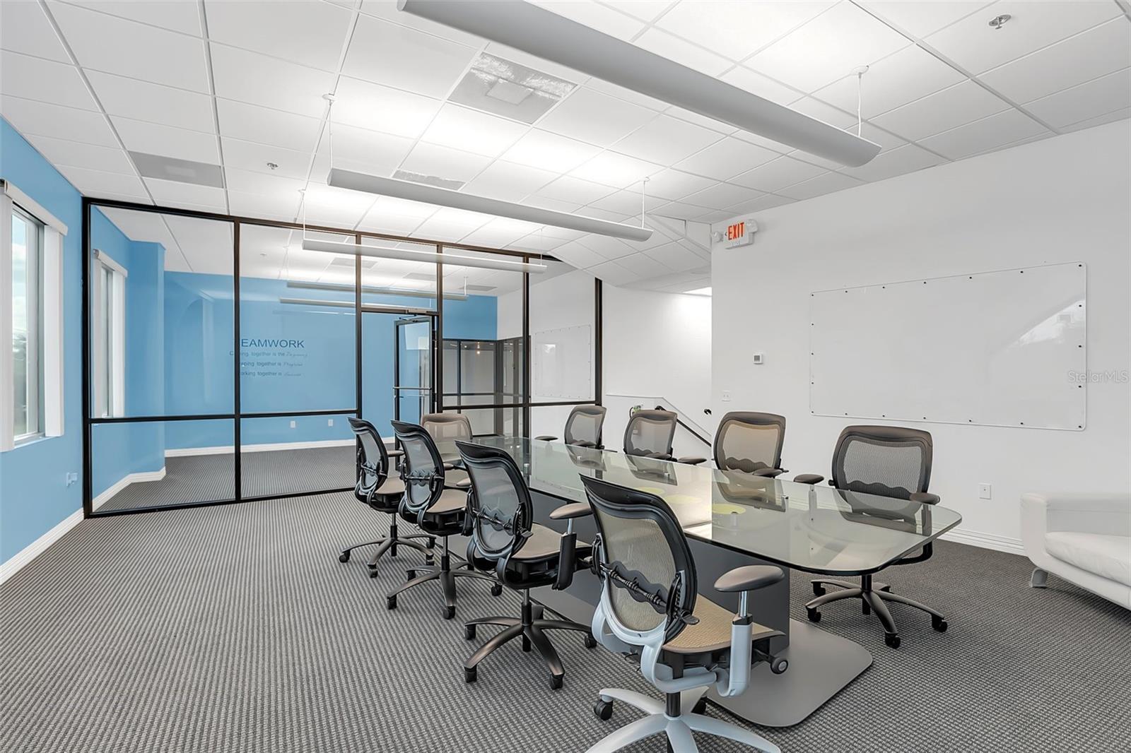 6881 KINGSPOINTE PKWY #12, ORLANDO, FL, 32819