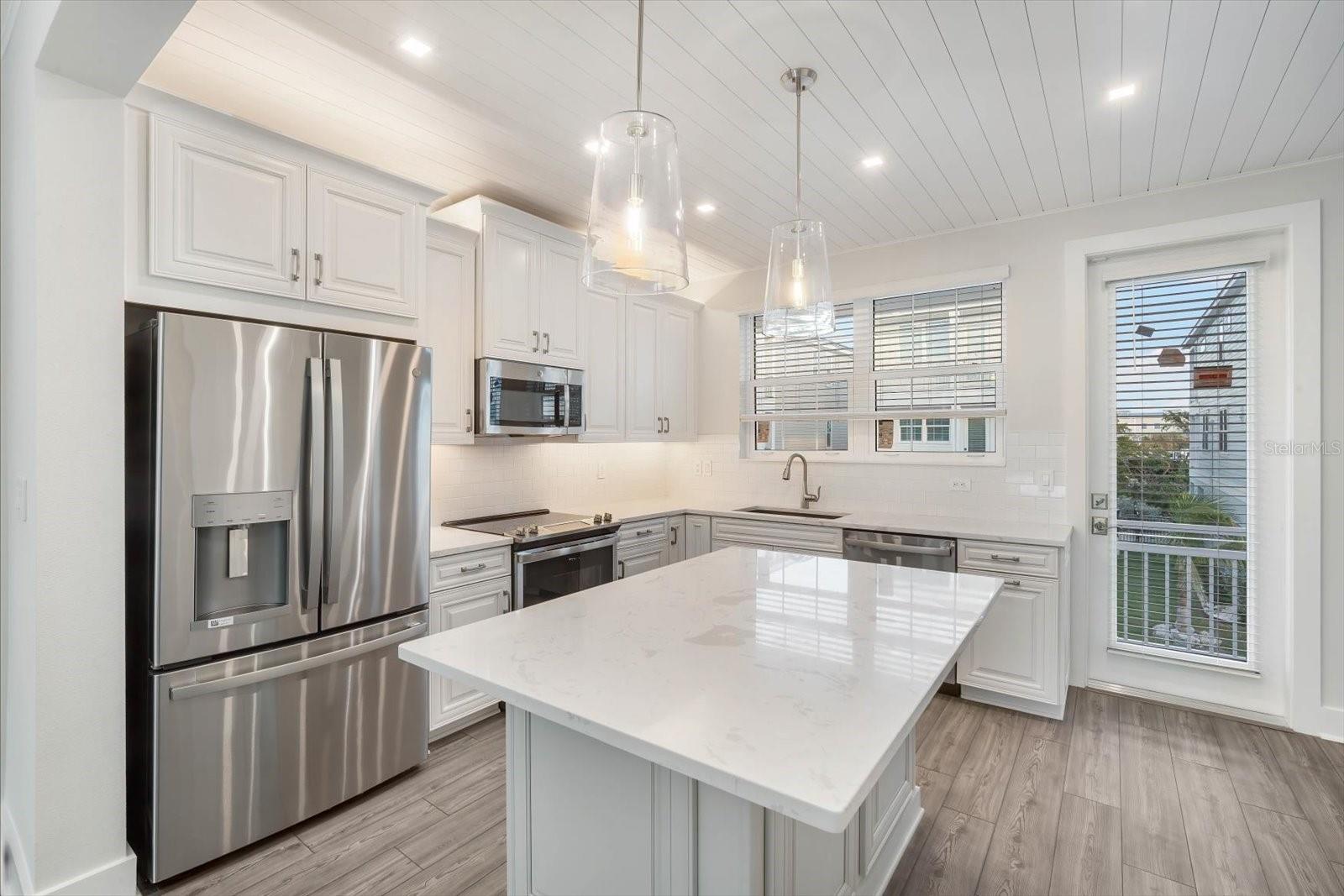 4238 MARINA VIEW WAY, CORTEZ, FL, 34215