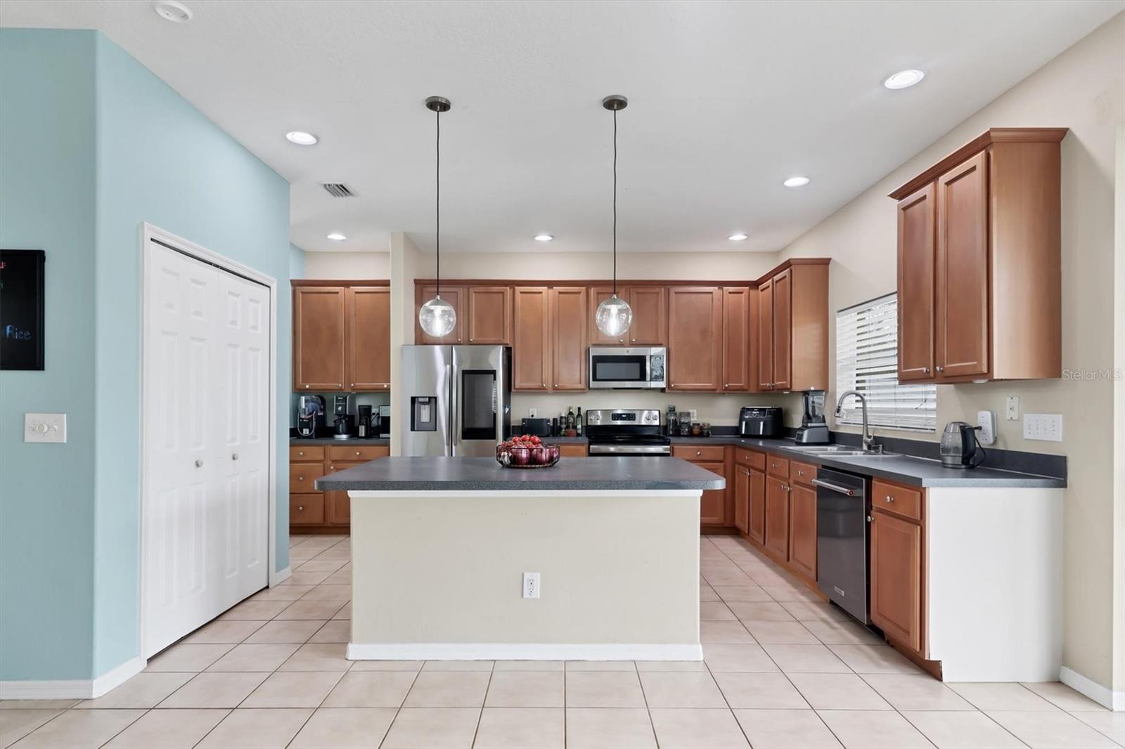 6172 42ND STREET ST E, BRADENTON, FL, 34203