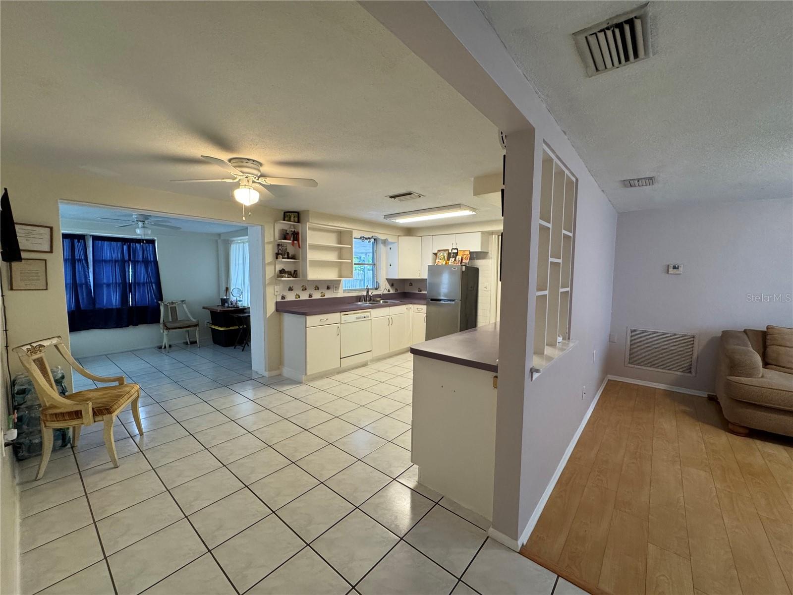 1207 TAMARAC DR, HOLIDAY, FL, 34690