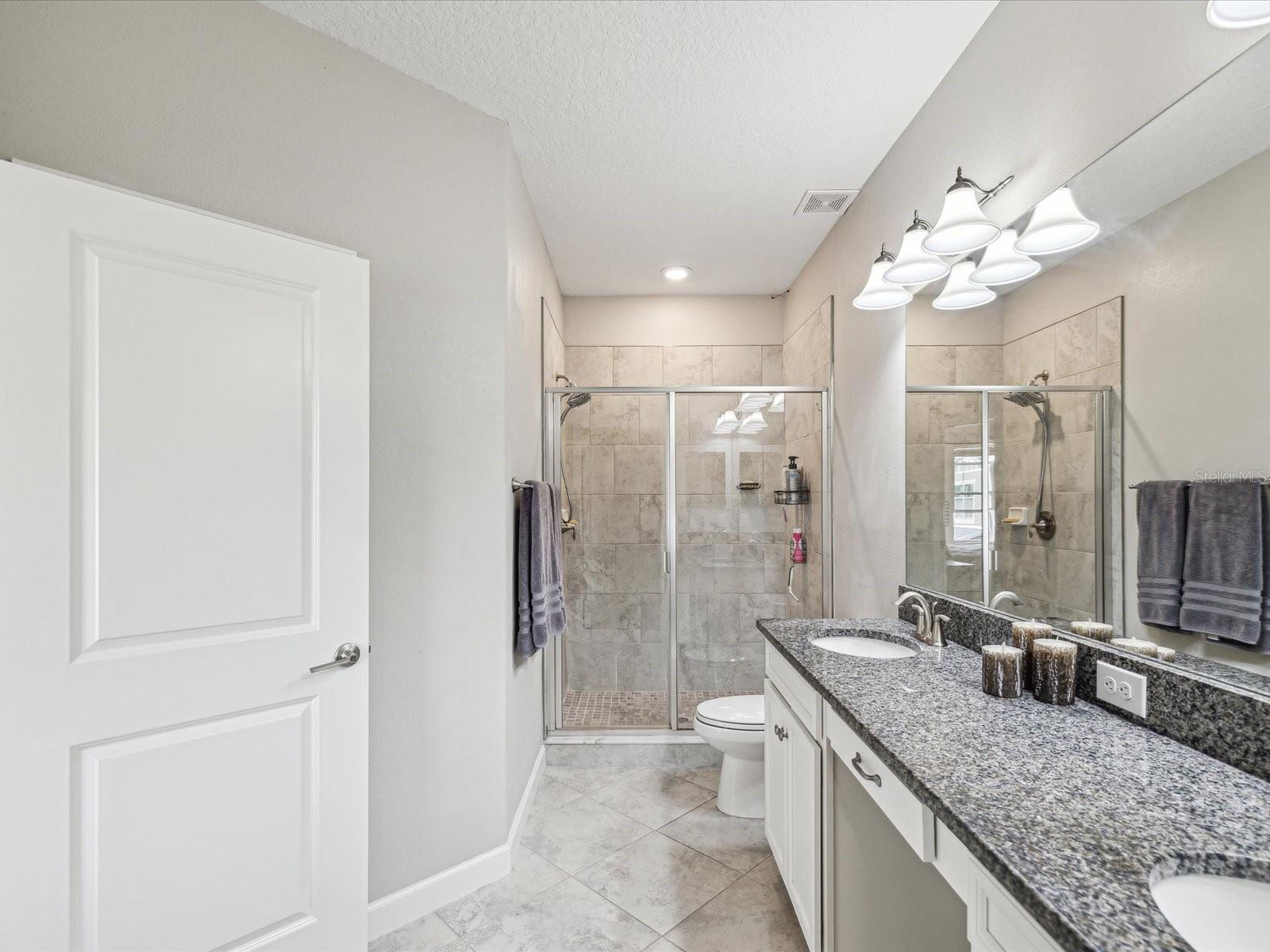 18605 NOBLE CASPIAN DR, LUTZ, FL, 33558
