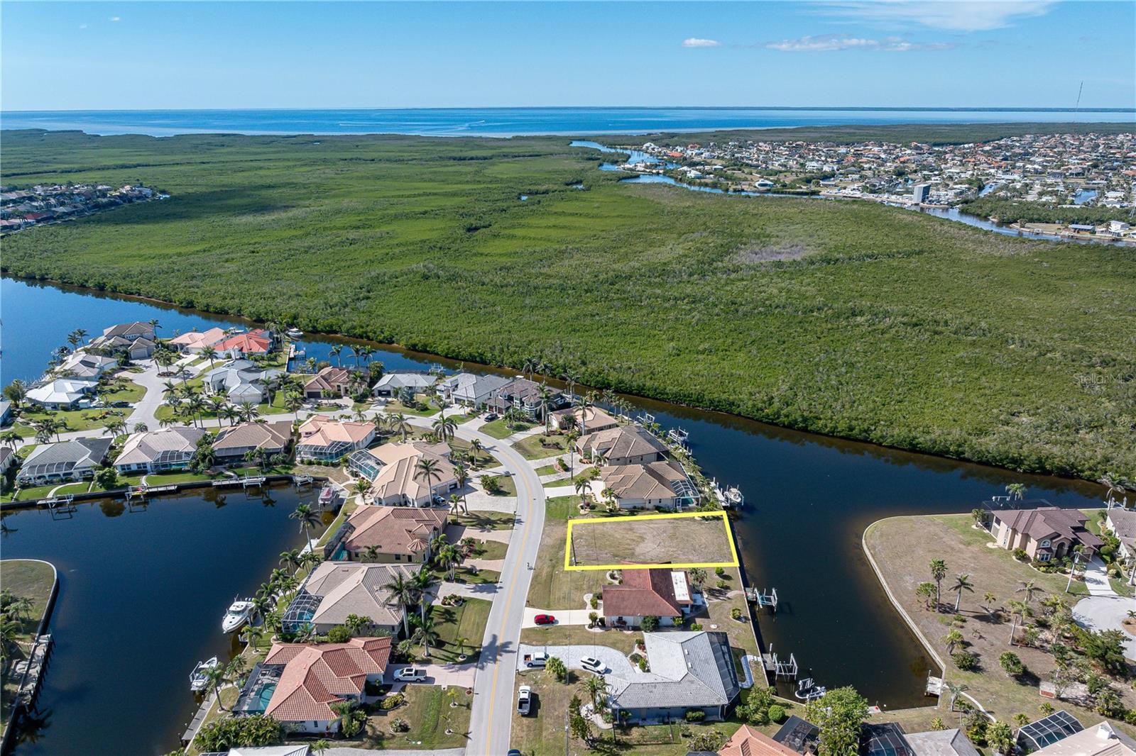 3324 TRIPOLI BLVD, PUNTA GORDA, FL, 33950