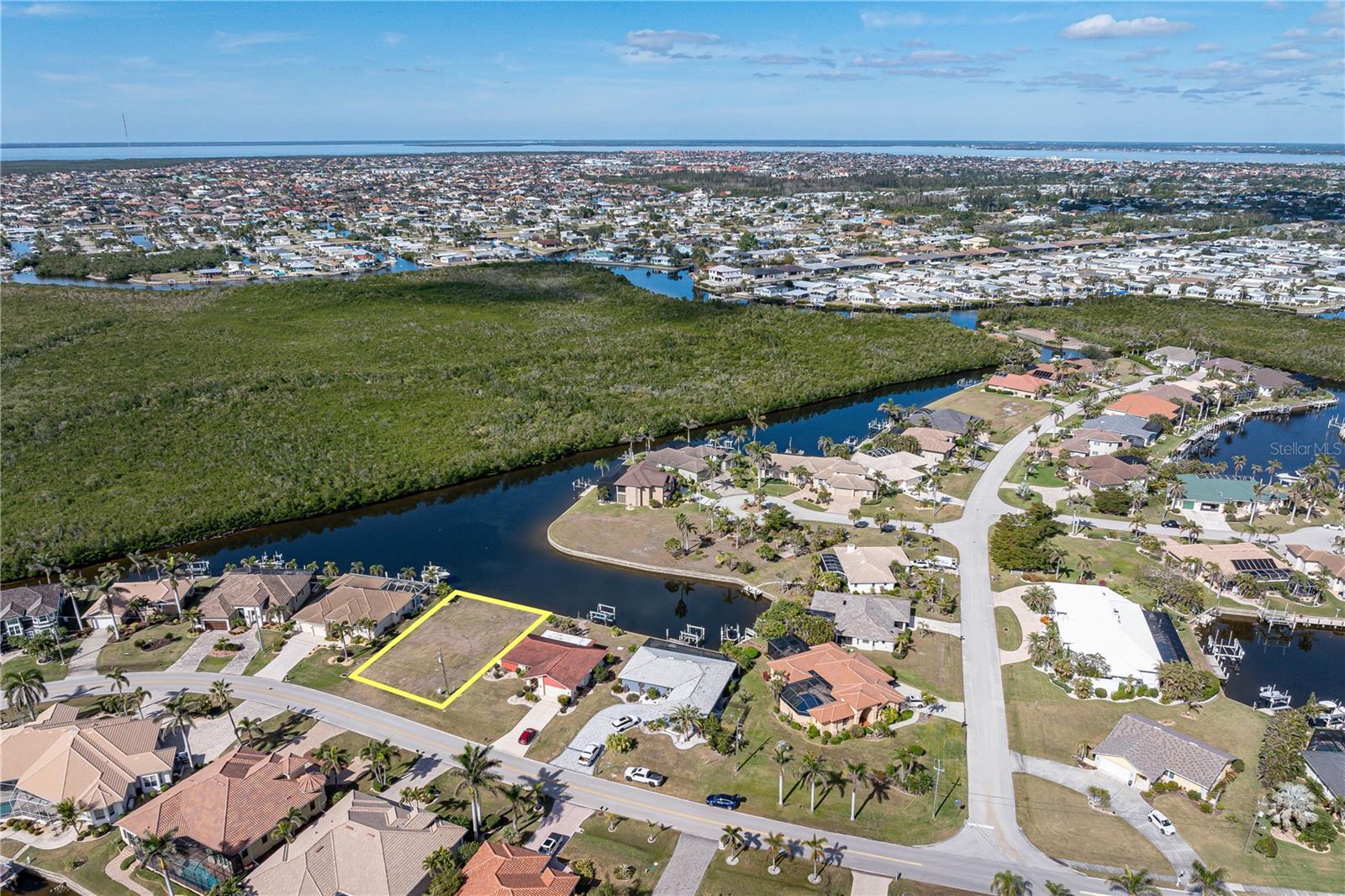 3324 TRIPOLI BLVD, PUNTA GORDA, FL, 33950