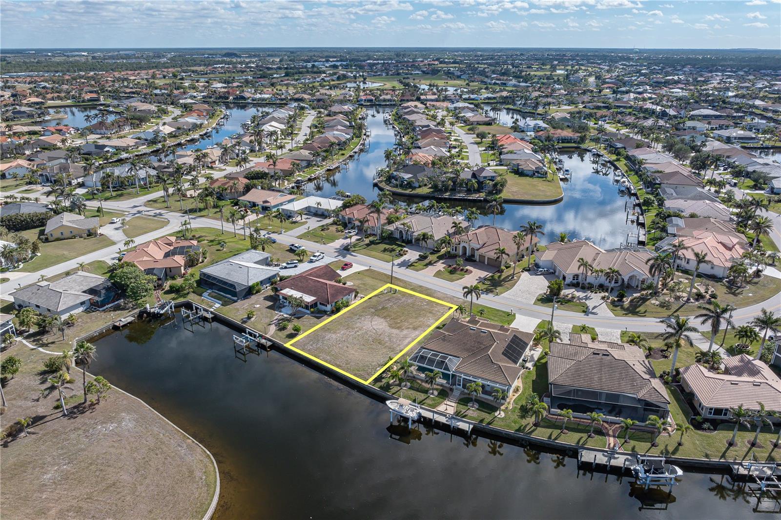 3324 TRIPOLI BLVD, PUNTA GORDA, FL, 33950