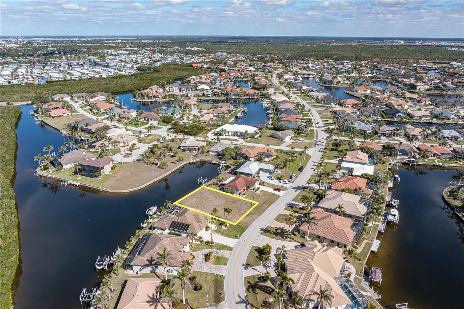 3324 TRIPOLI BLVD, PUNTA GORDA, FL, 33950