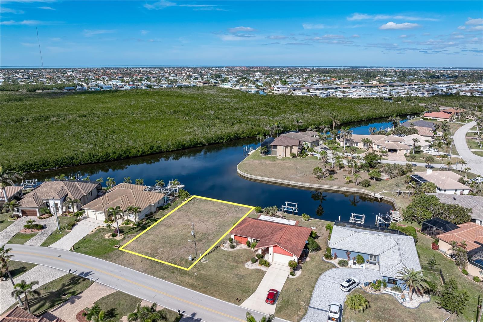 3324 TRIPOLI BLVD, PUNTA GORDA, FL, 33950