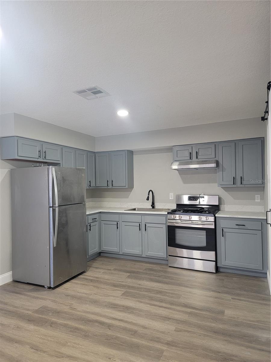 701 TITCOMB ST, EUSTIS, FL, 32726