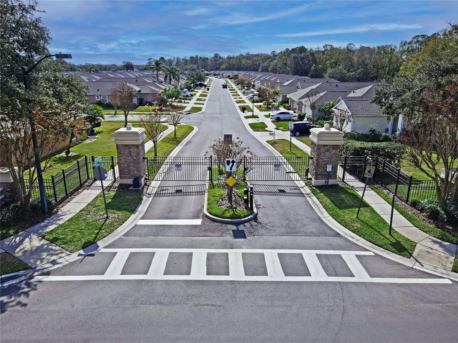5233 GATO DEL SOL CIR, WESLEY CHAPEL, FL, 33544