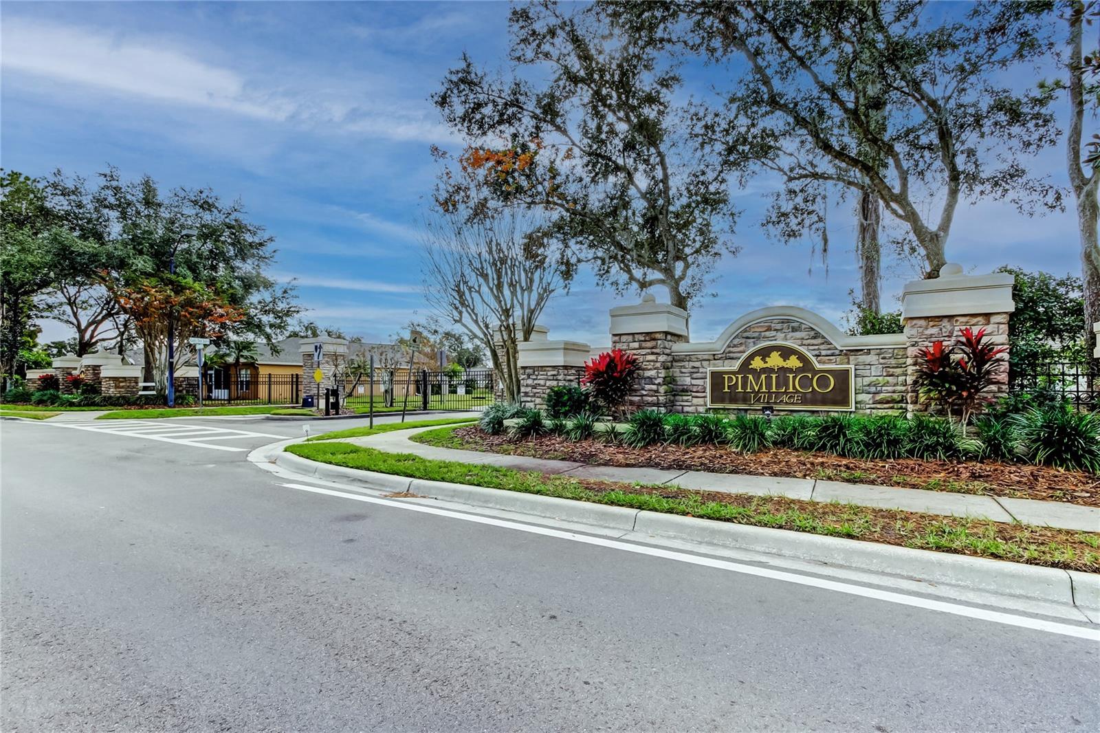 5233 GATO DEL SOL CIR, WESLEY CHAPEL, FL, 33544