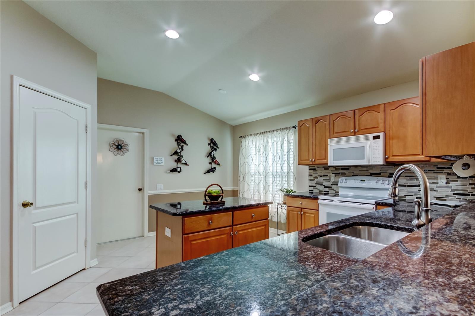 5233 GATO DEL SOL CIR, WESLEY CHAPEL, FL, 33544
