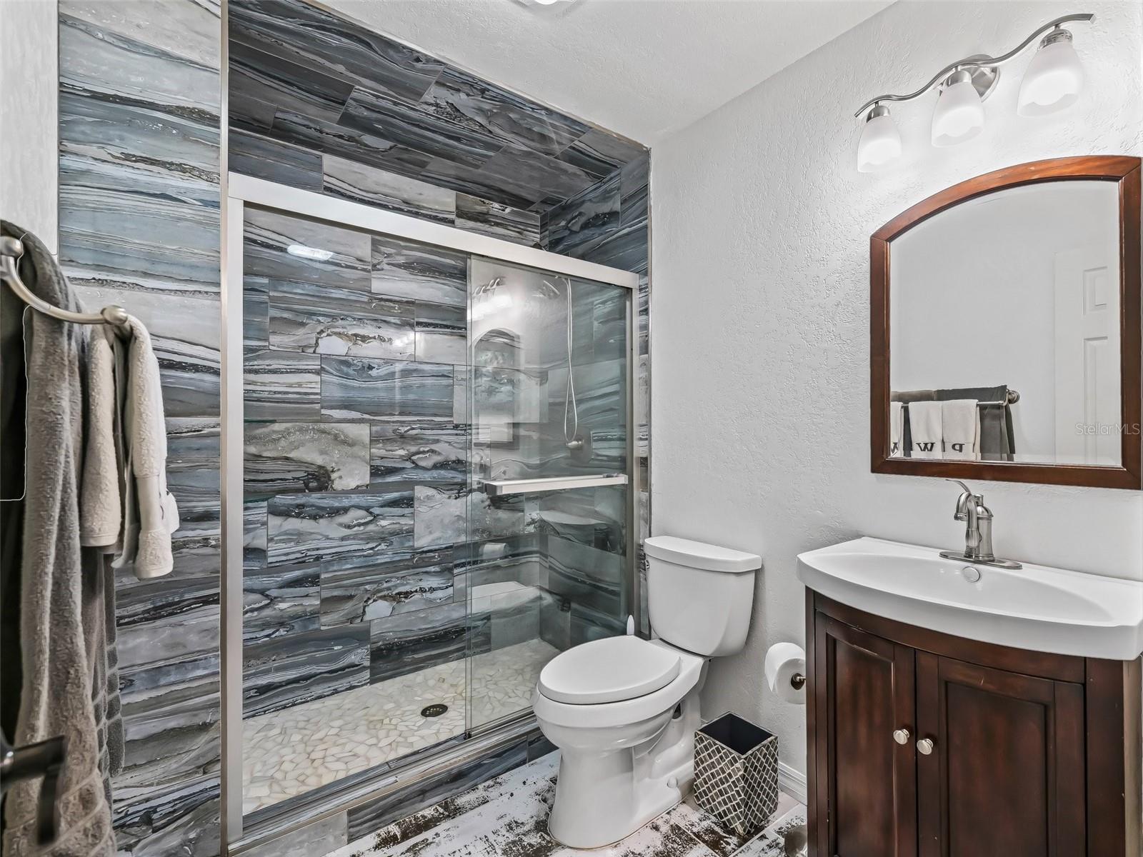 250 NE 195TH AVE, WILLISTON, FL, 32696