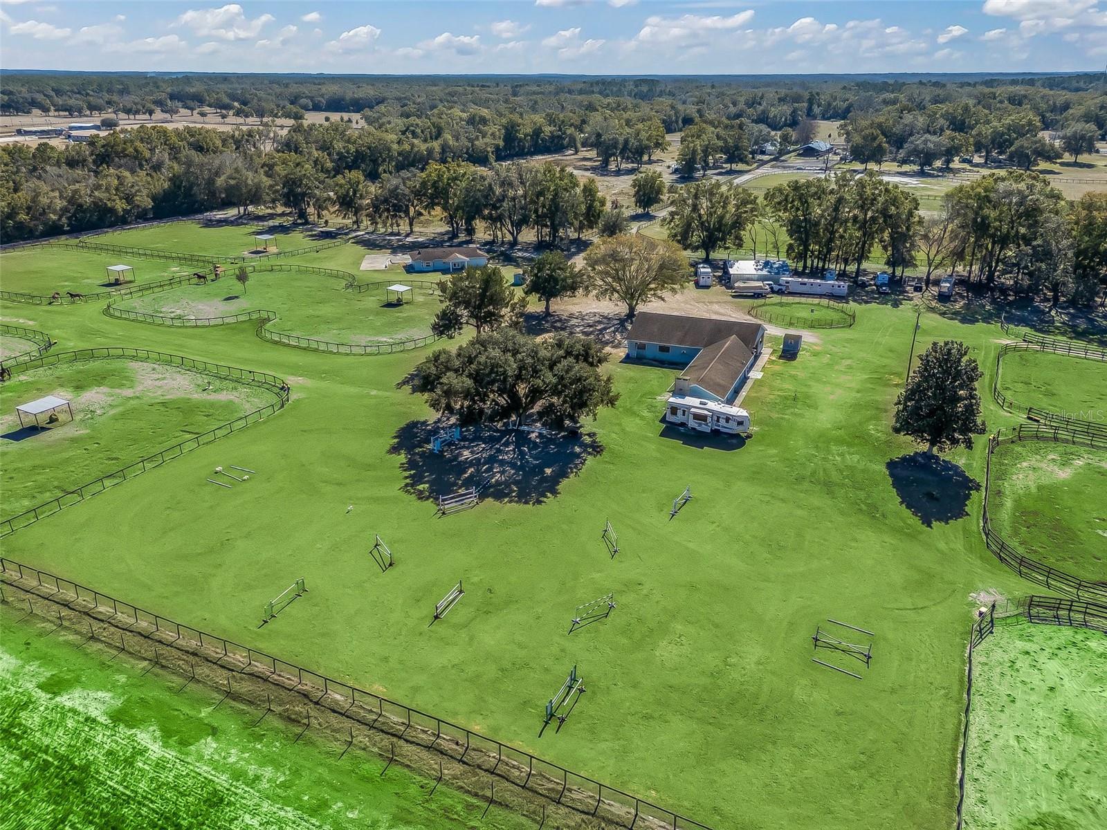 250 NE 195TH AVE, WILLISTON, FL, 32696