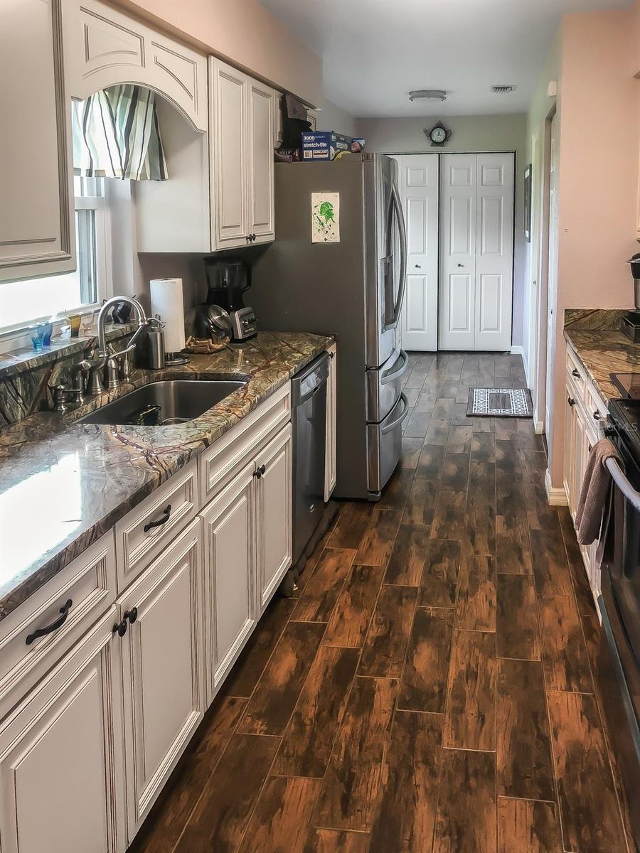 250 NE 195TH AVE, WILLISTON, FL, 32696