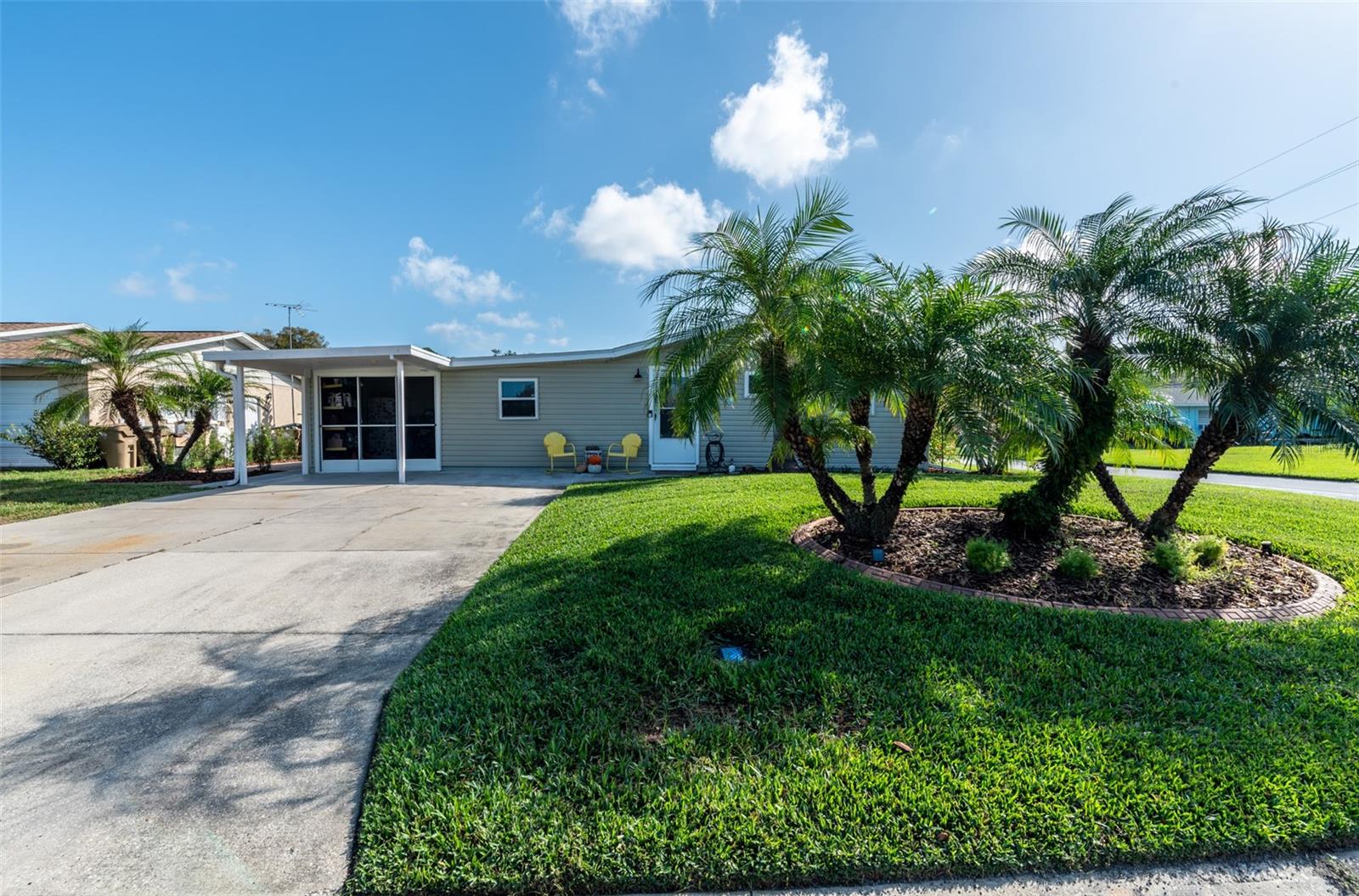 26608 BERMUDA DR, TAVARES, FL, 32778