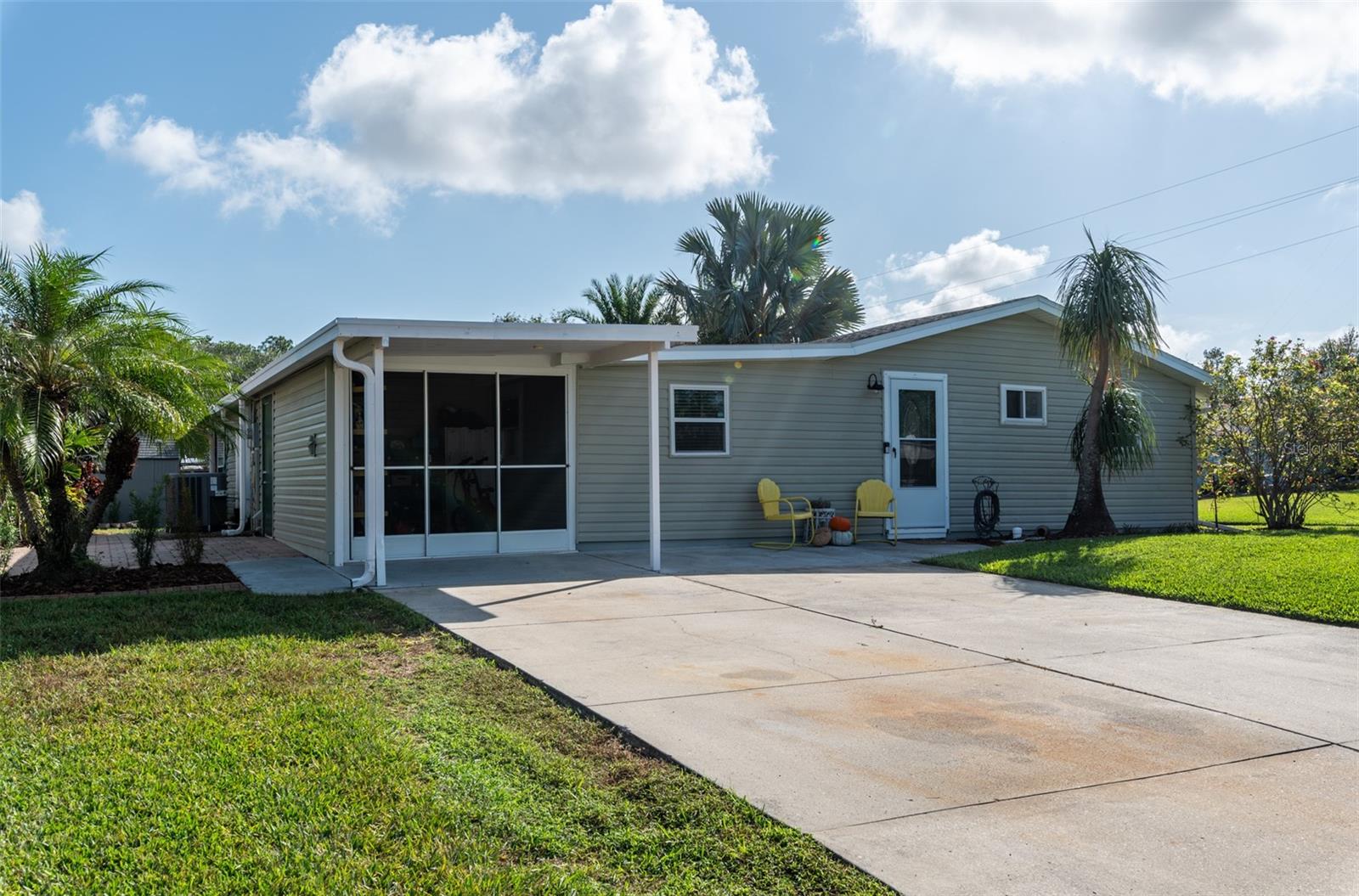 26608 BERMUDA DR, TAVARES, FL, 32778